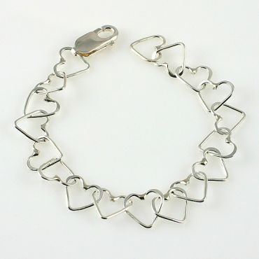 B28: Baby K Heart Bracelet | Jenni K - Fine Handcrafted Jewelry
