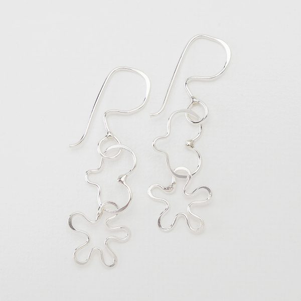 DA9: Handmade Heart & Flower Dangle Earrings