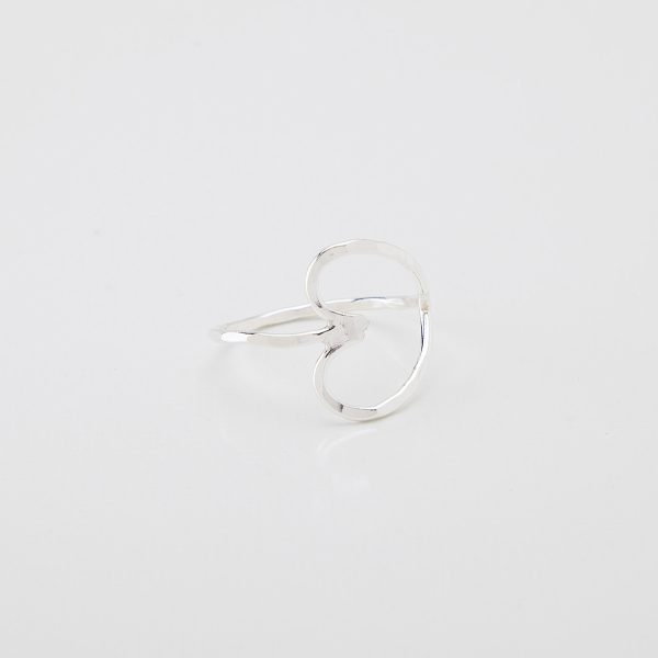 H2-45: Sideways Straight Heart Ring