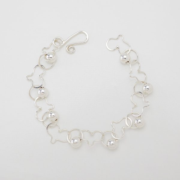 H12: Dainty Jenni K Heart With Beads Bracelet