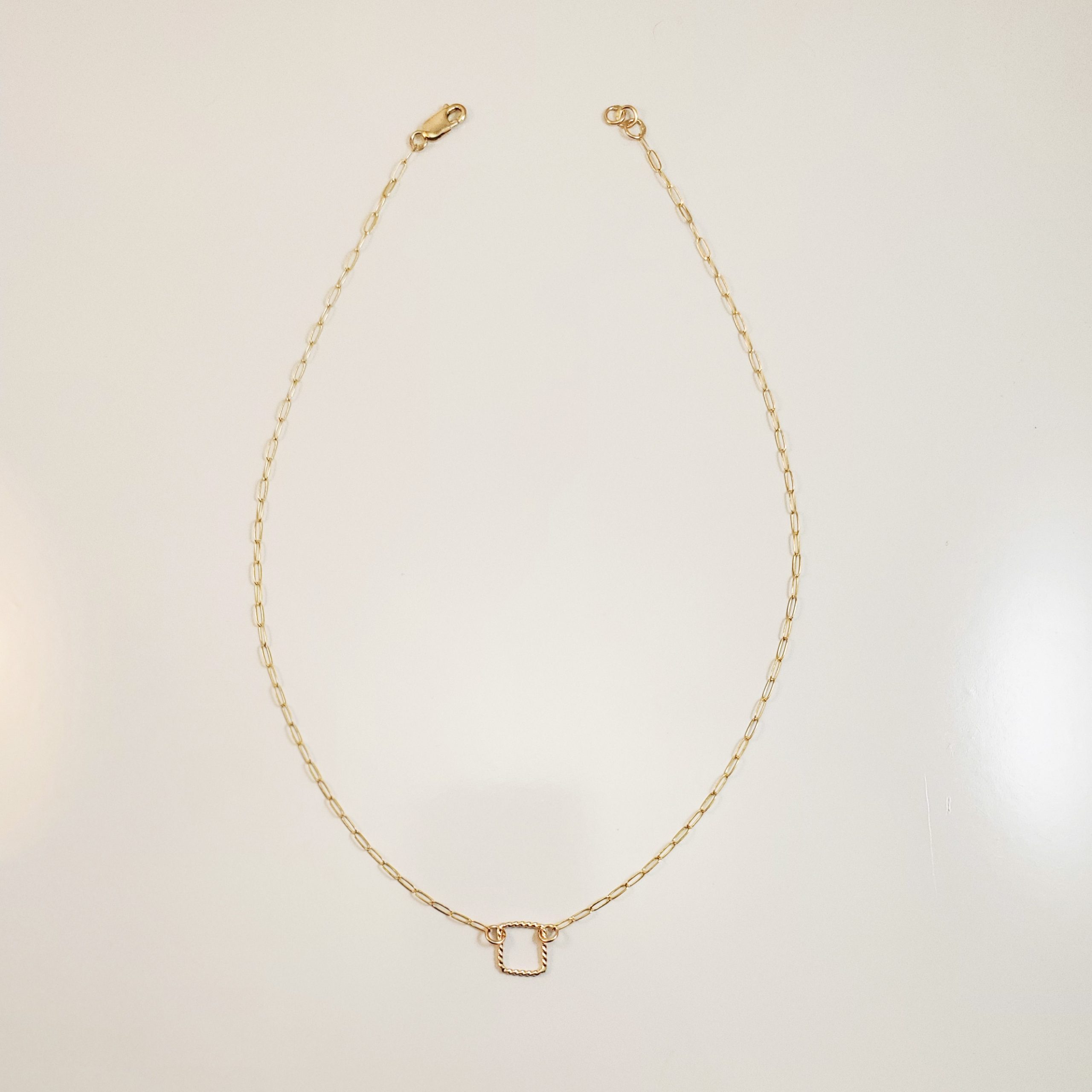 SQ68: The Twisted Square Chain Necklace - Image 3