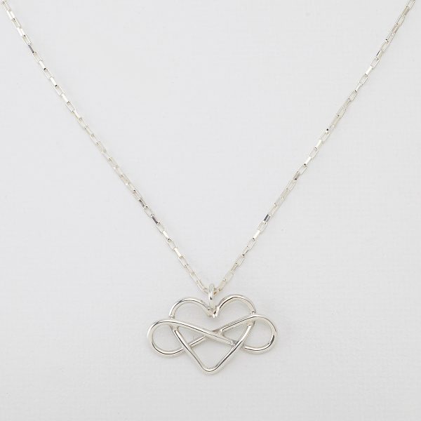 H23: Infinty Heart Necklace