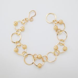 C2-30: the Perfect Circle and Snowflake Bead Bracelet